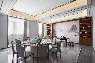 Rezen Dong Hotel Hangzhou Qianjiang Century City Olympic and International Expo Center Hotel in Hangzhou