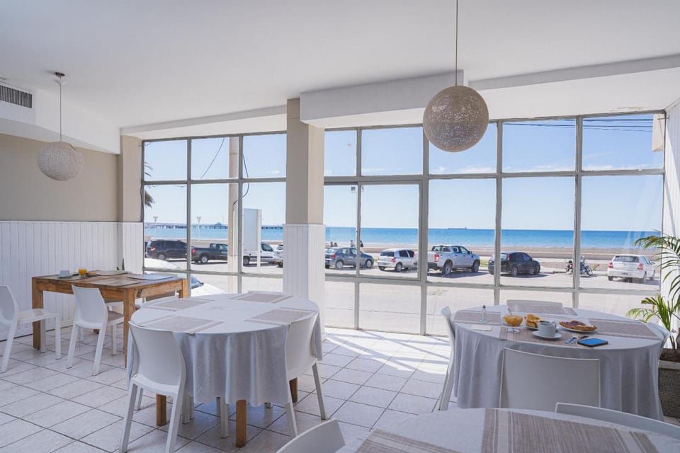 Rayentray Hostal Hotel in Puerto Madryn