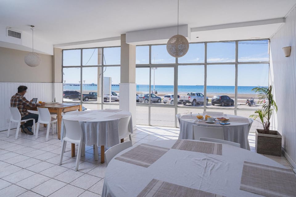 Rayentray Hostal Hotel in Puerto Madryn