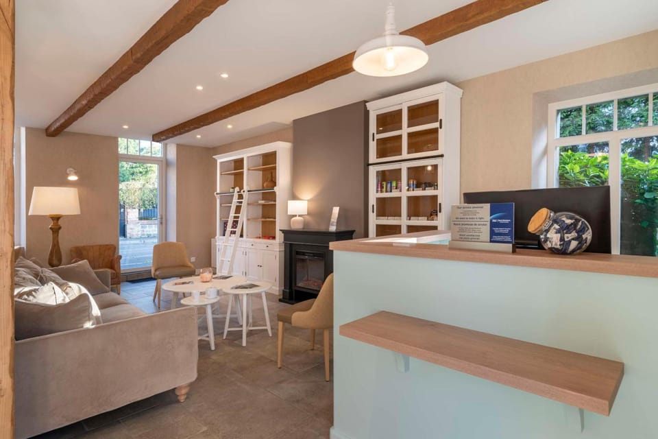 Best Western Flers Centre Gare Hotel in Normandy