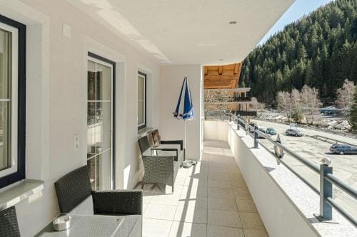 Apart Garni Astrada Hotel in Canton of Grisons