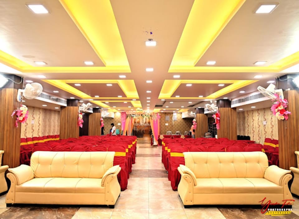 The Metropol Hotel( Siwan,Bihar) Hotel in India