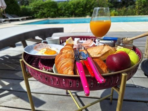 Villa Sisyphe chambre"la jeanette" Hotel in Lorgues
