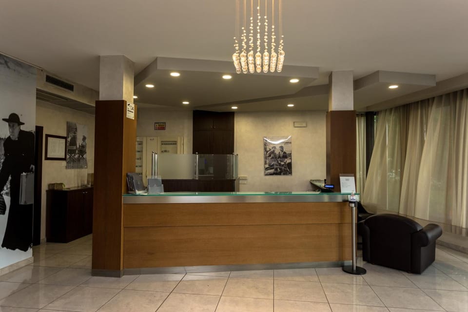 HOTEL DON CAMILLO Hotel in Emilia-Romagna