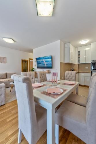 Apartment Valt & Spa Hotel in Zlatibor