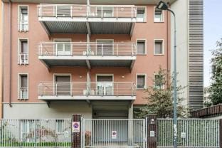 Candiani C2 bilocale Hotel in Milan
