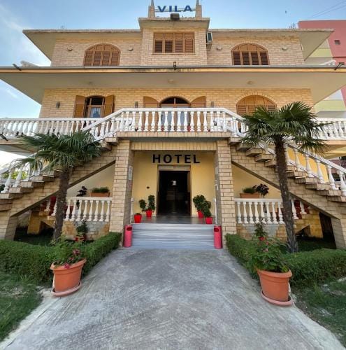 Villa Jons & Grace Hotel in Montenegro