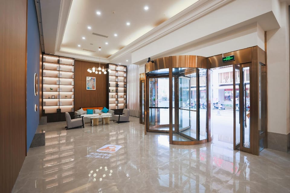 LANOU Hotel Huangshi Wanda Plaza Huahu Hotel in Wuhan