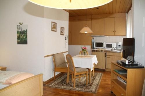 Gastehaus Kirchlay Hotel in Cochem-Zell