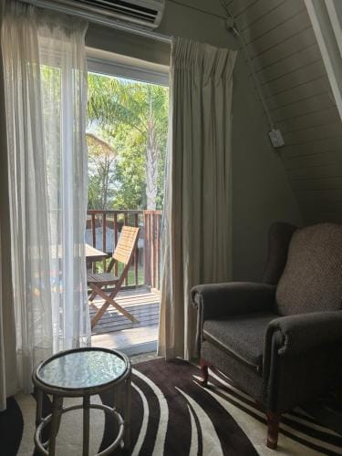 STAY In TEHAMA Hotel in Cape Town