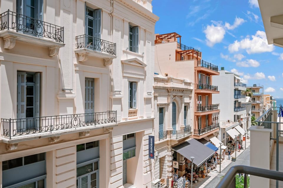 Planis Str Urban Suites by Semavι Inn in Heraklion
