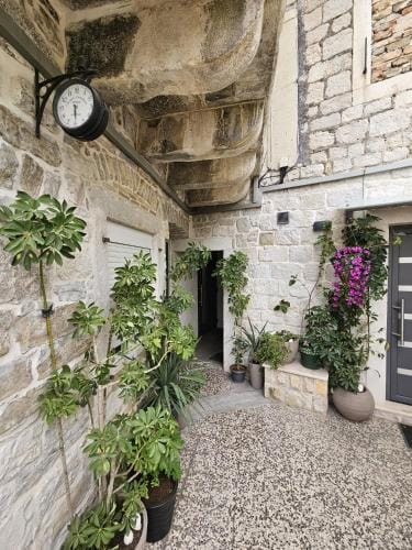 Luxury Lifestyle Rooms Hotel in Split