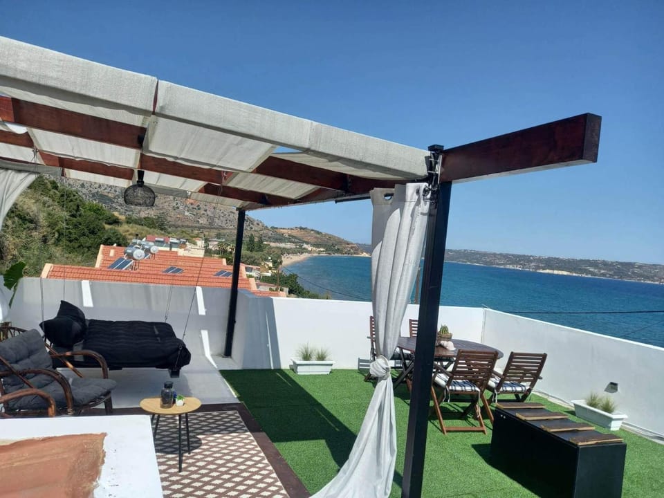 Kalyves Bay Hotel in Crete