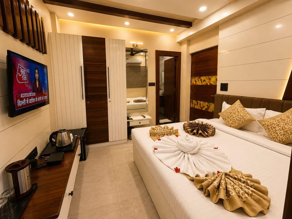 Hotel Divyanshi Inn Hotel in Varanasi
