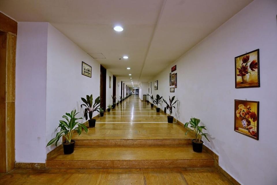 Magneto Club Rooms Hotel in India