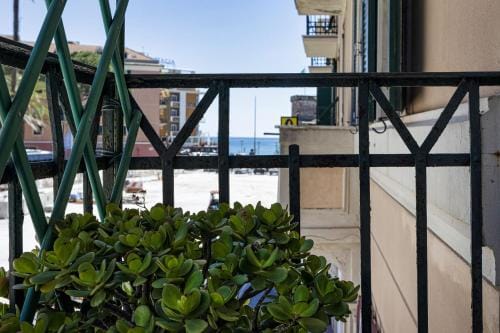 Classy Apartment in Rapallo by Wonderful Italy Hotel in Rapallo