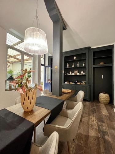 LA SUITE de NOTRE DAME au pied du CHATEAU FORT Hotel in Wallonia, Belgium