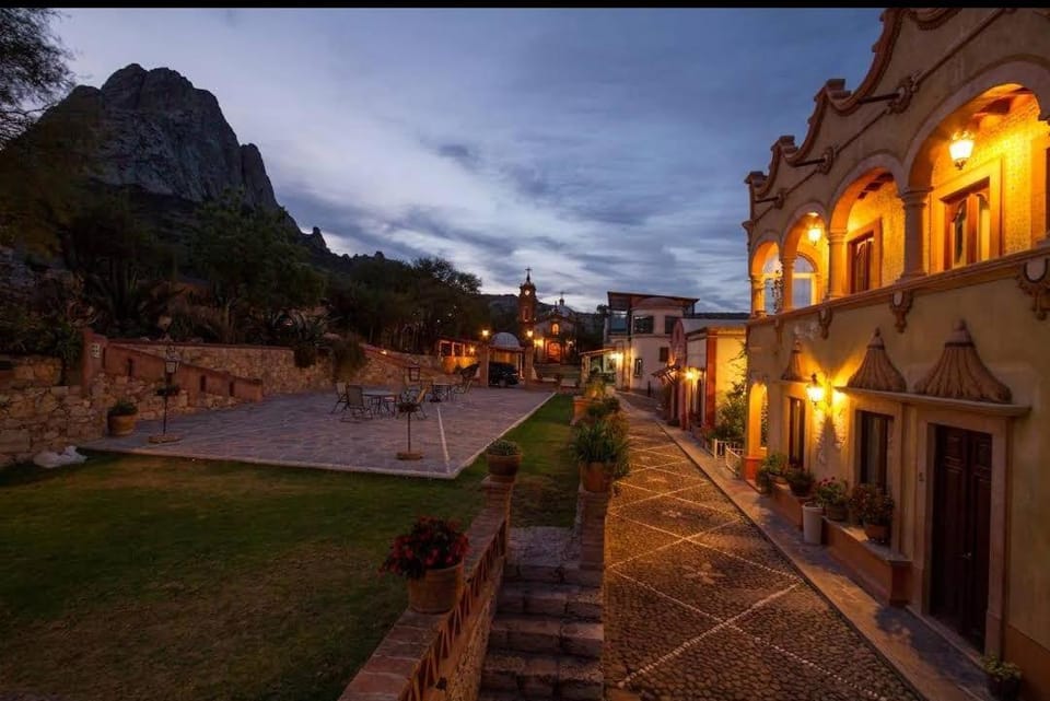 Centenario Los Arroyitos Hotel in State of Querétaro