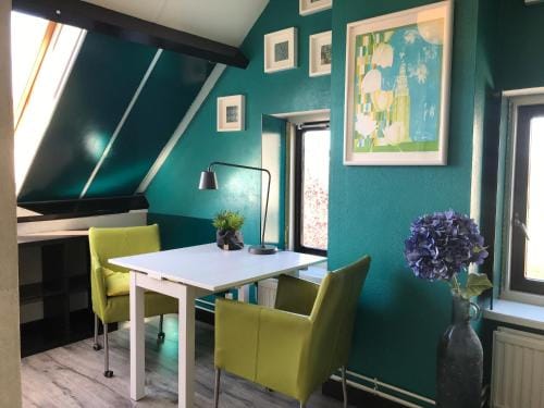 Bed&Breakfast Maasland Hotel in South Holland (province)