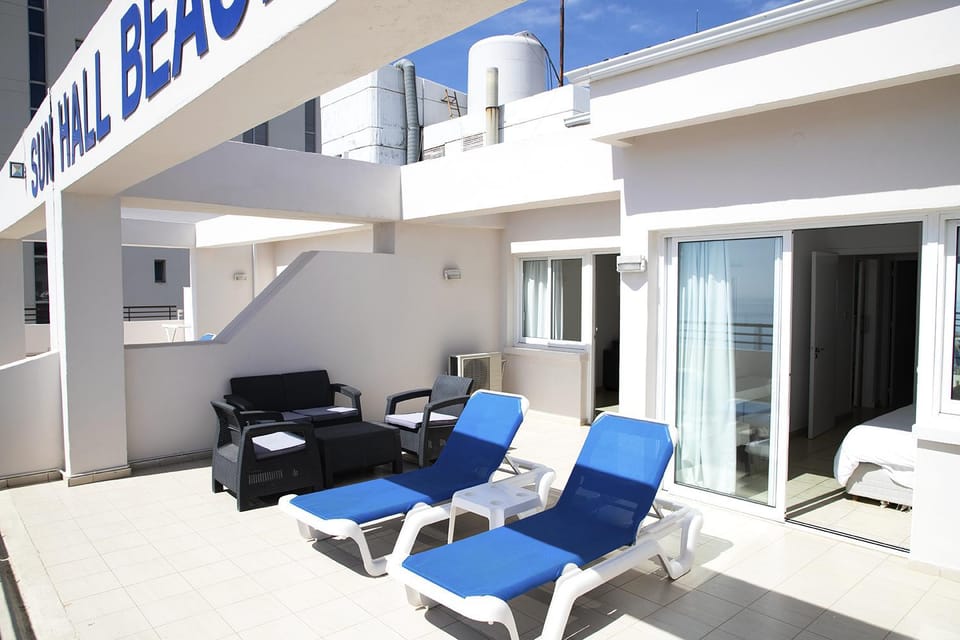 Sun Hall Beach Hotel Apartments Hotel in Larnaca