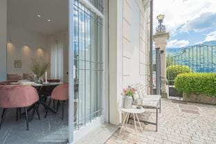 Piccola Como Lotus with 1 bathrooms Hotel in Laglio