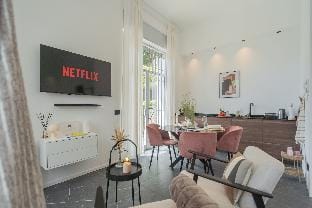 Piccola Como Lotus with 1 bathrooms Hotel in Laglio