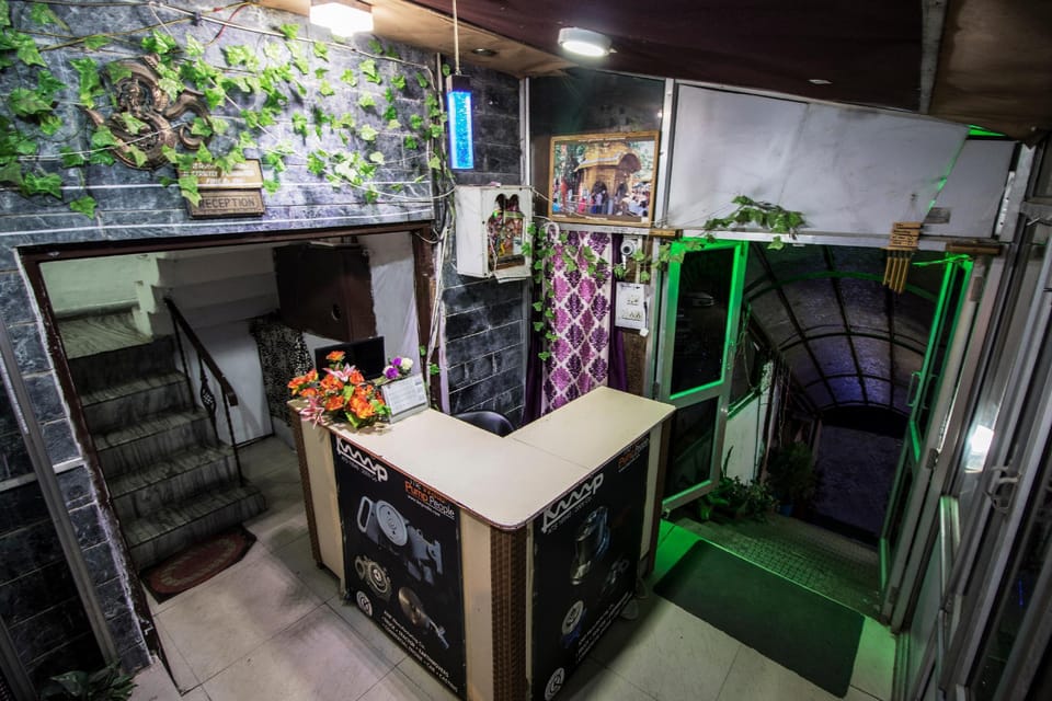 Hotel Holiday Plaza Hotel in Himachal Pradesh