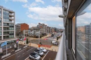 Charming and cozy apartment with sea view Hotel in Koksijde