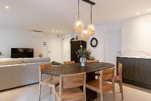 Cozy ground-floor apartment with spacious terrace Hotel in Middelkerke