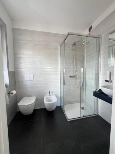 Caivano Rooms New Opening Hotel in Torri del Benaco
