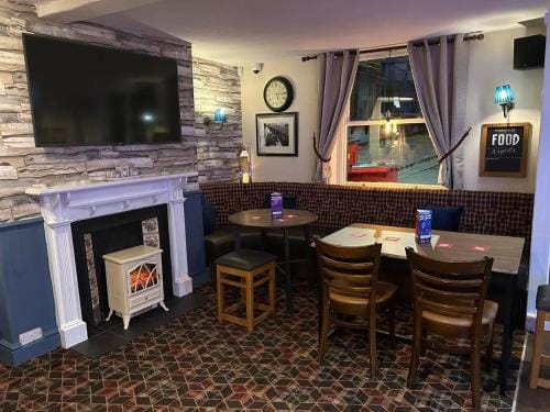 Ye Olde Vaults Hotel in East Staffordshire District