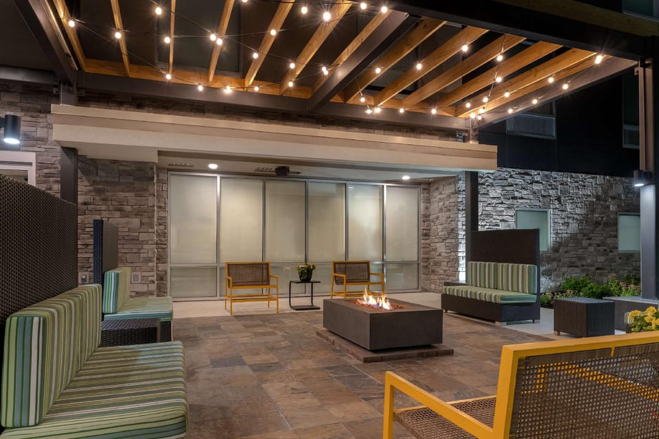 Home2 Suites by Hilton Kokomo Hotel in Kokomo