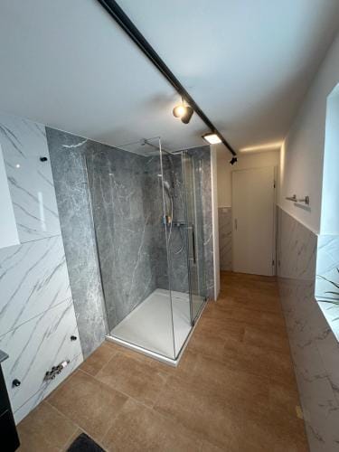 Artemis Zimmervermietung 5 Ein Bettzimmer Hostel in Sundern