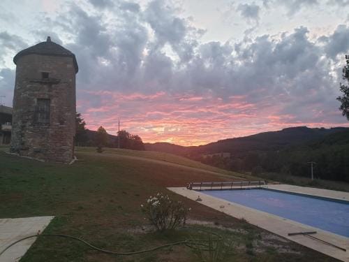 La GRANGE D'AZE Hotel in Bourgogne-Franche-Comté