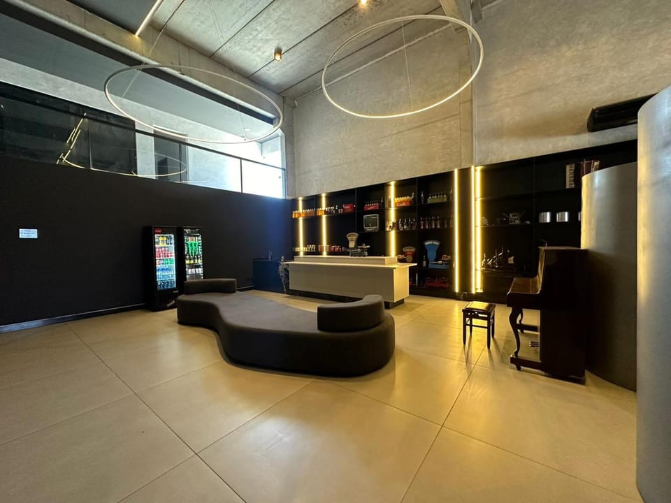 Bar/lounge
