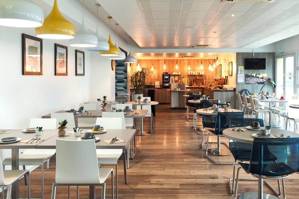 Zenitude Hotel Residences Roissy Village Apartment hotel in Île-de-France