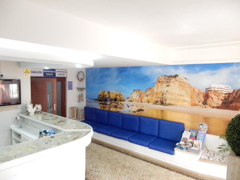 Squash Club Apartamentos Apartment hotel in Portimao
