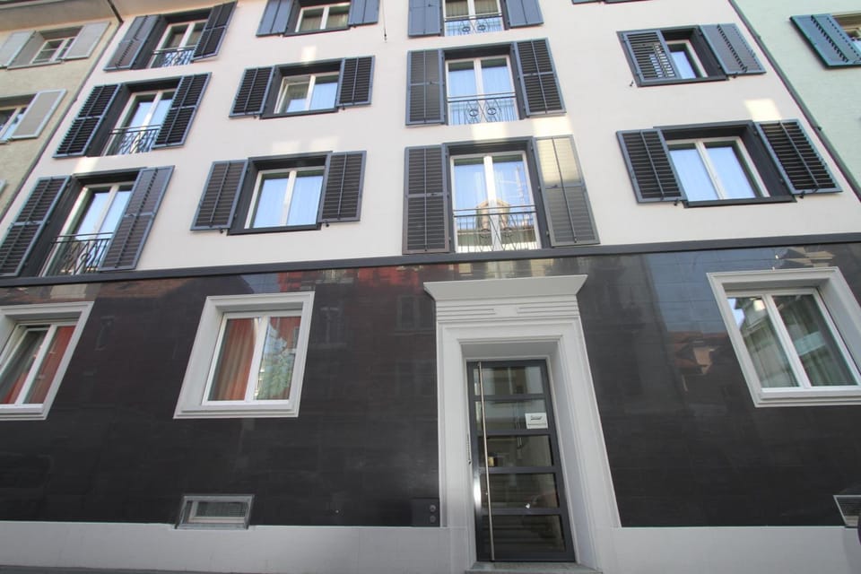 Premium Apartments by Livingdowntown Hotel in Zurich City