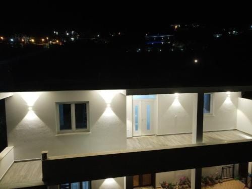 Lake view Hotel in Montenegro