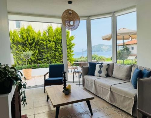Sunday Luxury Villa Hotel in Decentralized Administration of Macedonia and Thrace