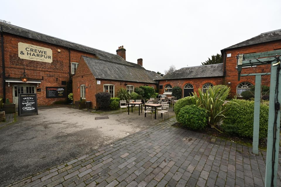 Crewe & Harpur, Derby by Marston's Inns Hotel in South Derbyshire District