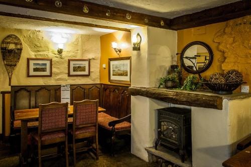 The Old Nag's Head Lodge in Edale