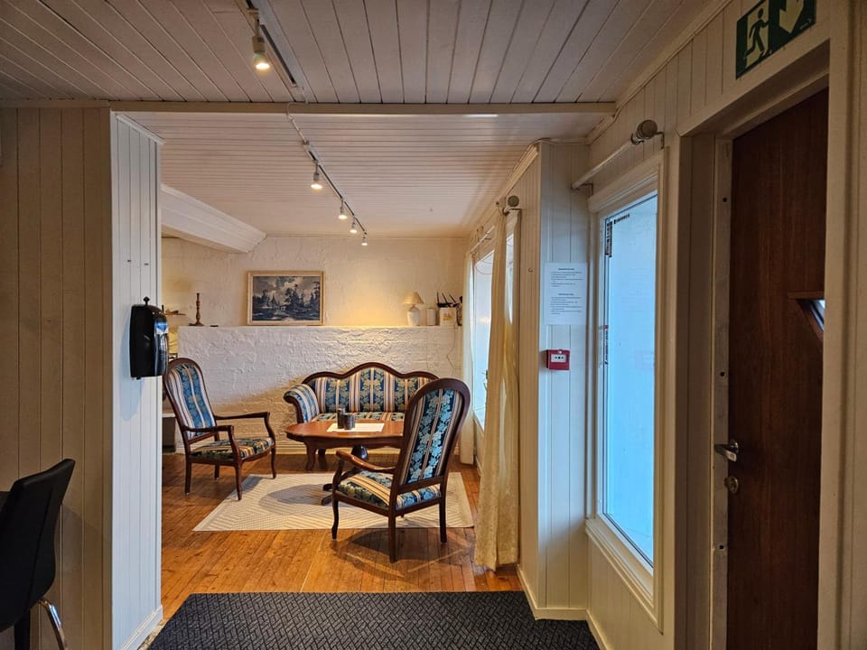 Risøyhamn Kafe Hotel in Nordland, Norway