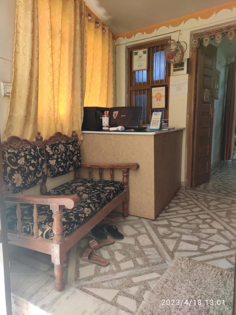 Kesher Paying Guest House Apartment hotel in Varanasi