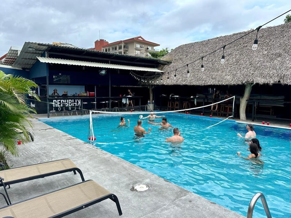 Republik Hotel, Bistro and Disco on Site Hotel in Jaco