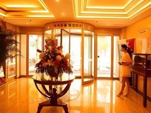 GreenTree Inn Zaozhuang Taishan Road Shituanxiao Express Hotel Hotel in Jiangsu