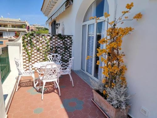 Casa Enzina Hotel in Sorrento