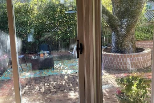 serene Mountainside Suite, Private entrance and bathroom Hotel in San Anselmo