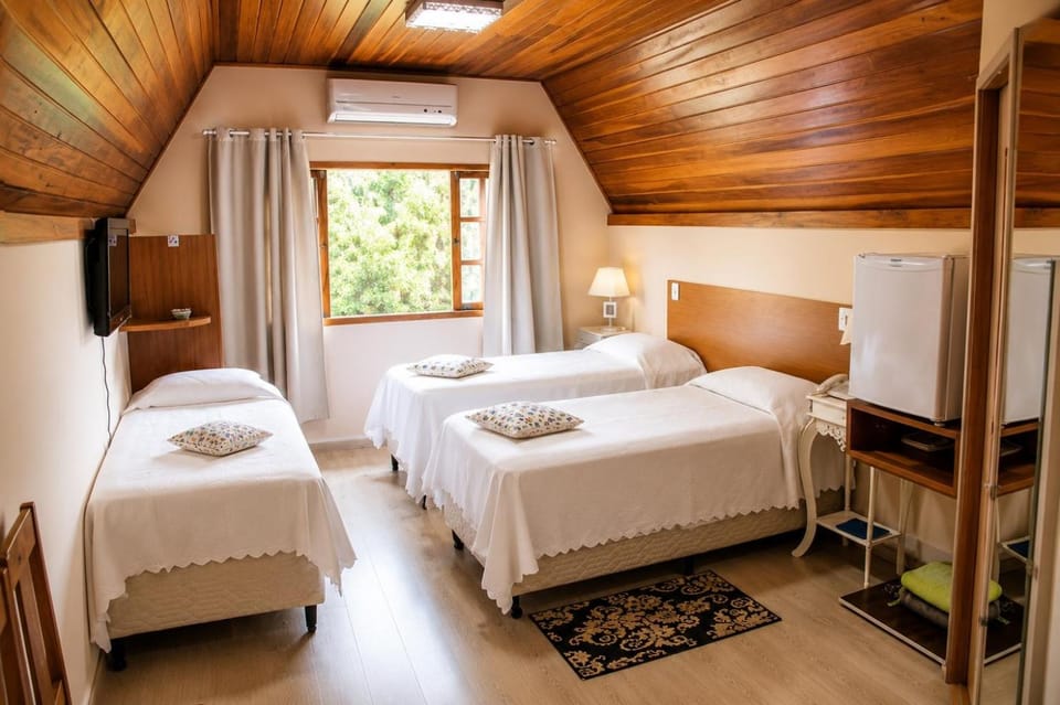 Pousada Villa Di Carpi Inn in Águas de Lindóia
