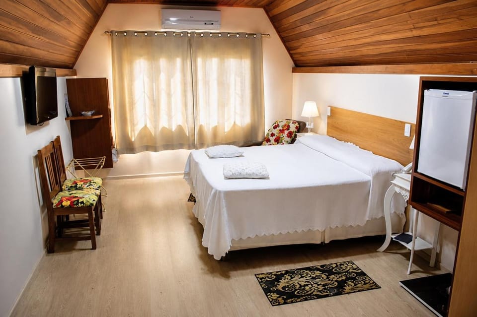 Pousada Villa Di Carpi Inn in Águas de Lindóia